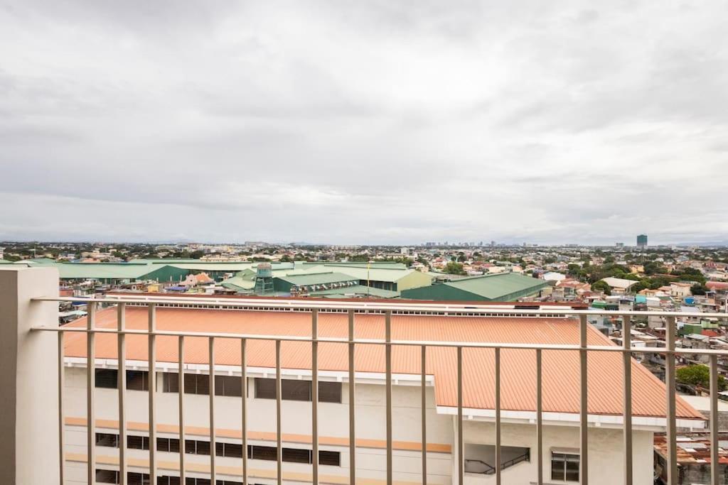 Affordable Condotel Near Manila Airport Zewnętrze zdjęcie