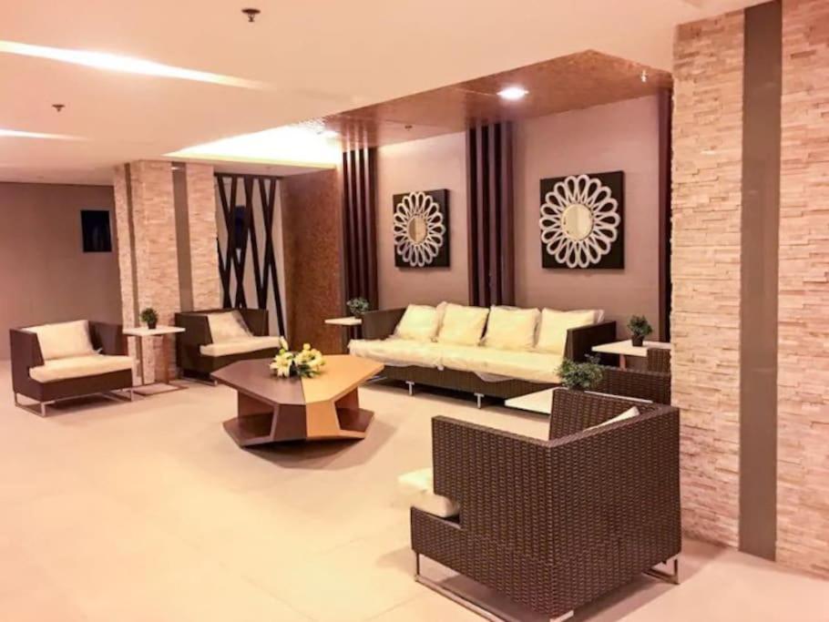 Affordable Condotel Near Manila Airport Zewnętrze zdjęcie